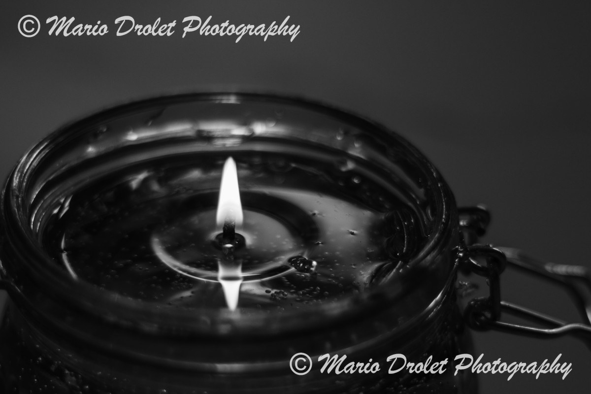 Gel Candle in a Jar in Black and White